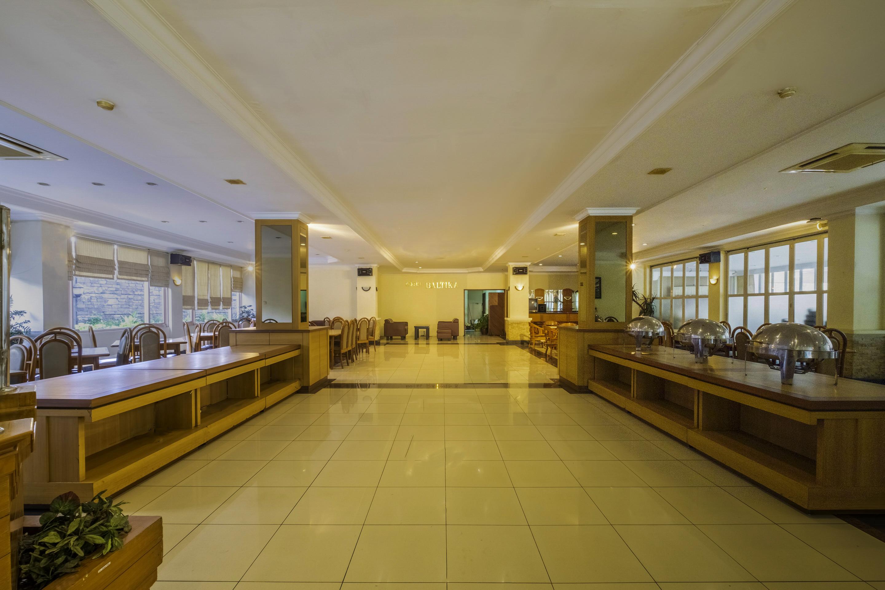 Collection O 25 Hotel Baltika Bandung Extérieur photo