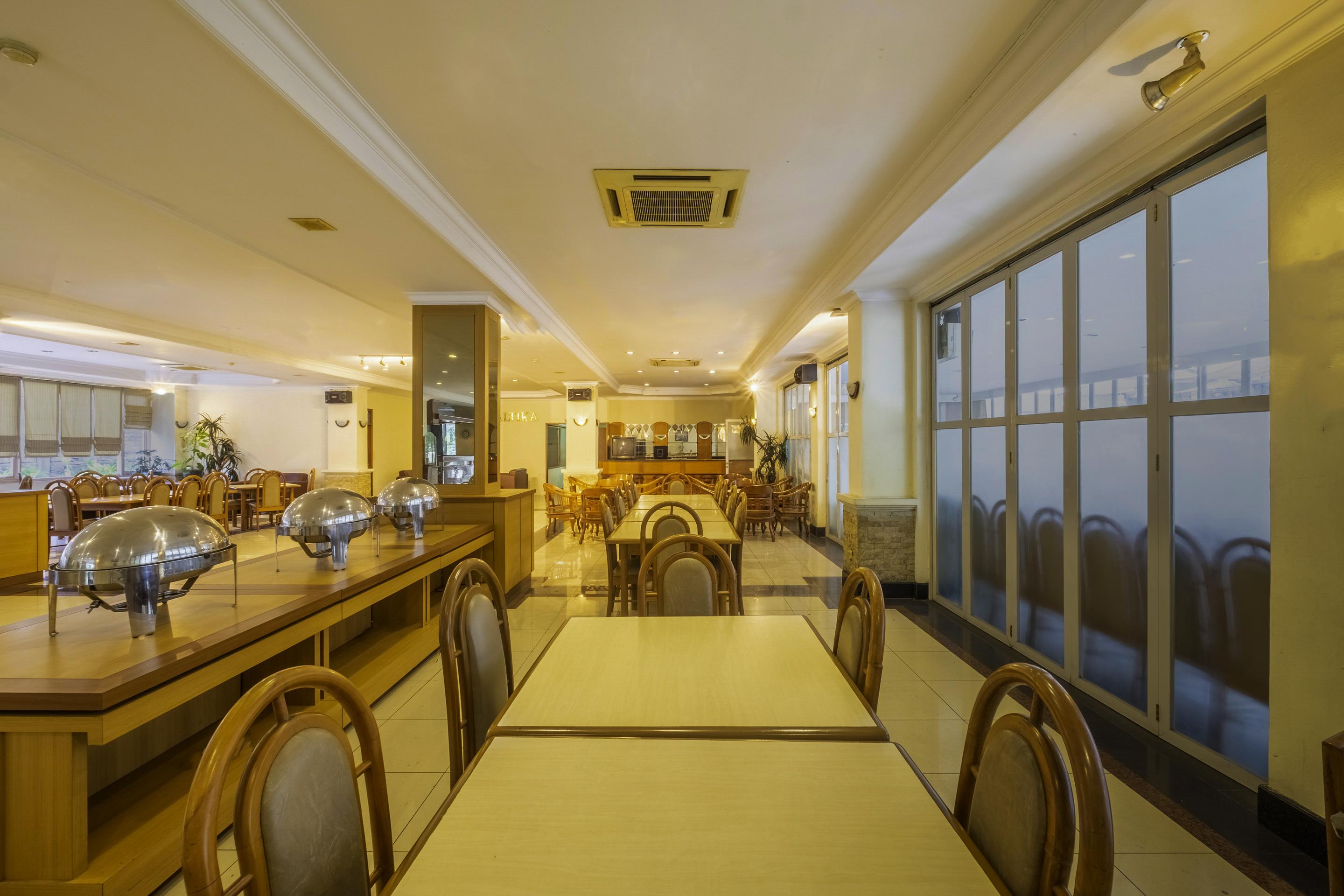 Collection O 25 Hotel Baltika Bandung Extérieur photo